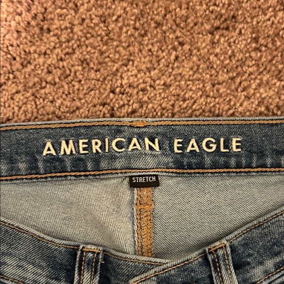 American Eagle Outfitters Classic Blue Jeans - Picture 2 of 7